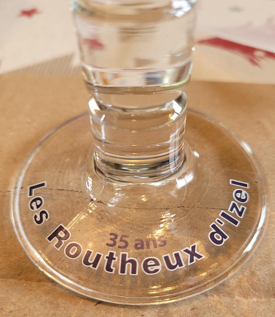VERRE OIRVAKL 'Les Routheux '' 17 cl, Enlèvement ou Envoi