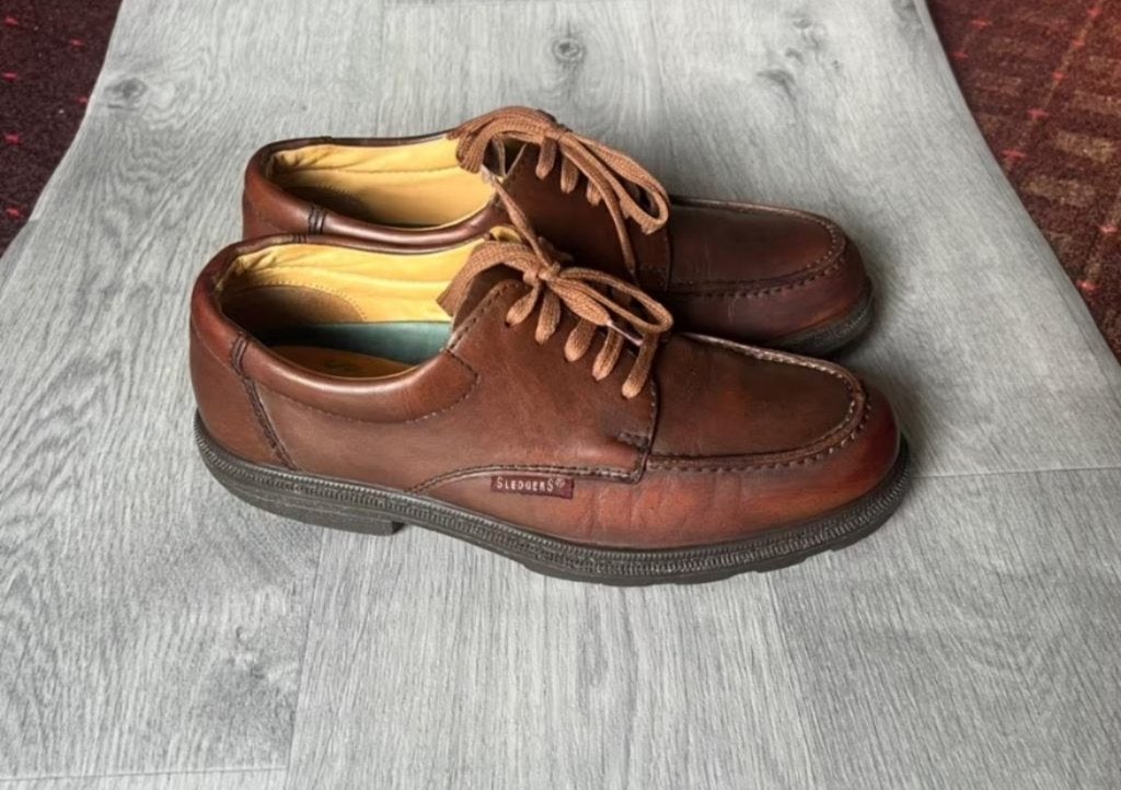 Chaussures hommes., Vêtements | Hommes, Chaussures, Chaussures de marche, SLEDGERS, Porté, Envoi