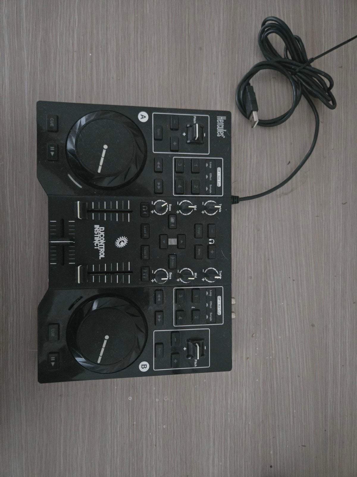 Platine vinyle Hercules Djcontrol Instinct, Enlèvement