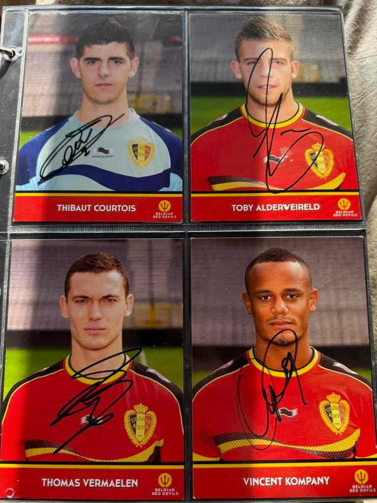 Kaarten rode duivels ook gesigneerde, Ophalen of Verzenden, Zo goed als nieuw, Spelerskaart