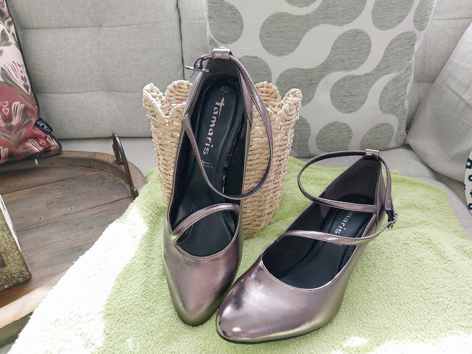 prachtiii Tamaris pumps. maaa 40, Pumps, Overige kleuren, Zo goed als nieuw, Ophalen