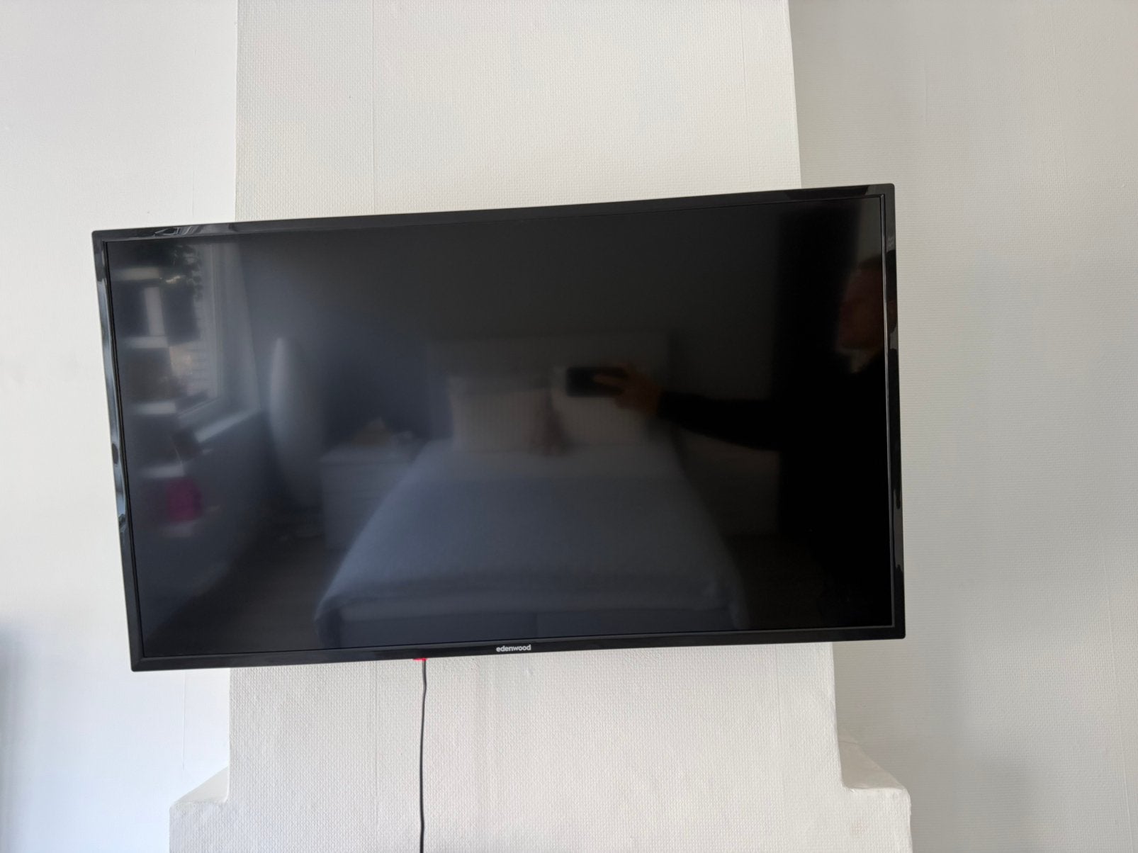 Edenwood tv 41inch, Audio, Tv en Foto, Ophalen, Zo goed als nieuw