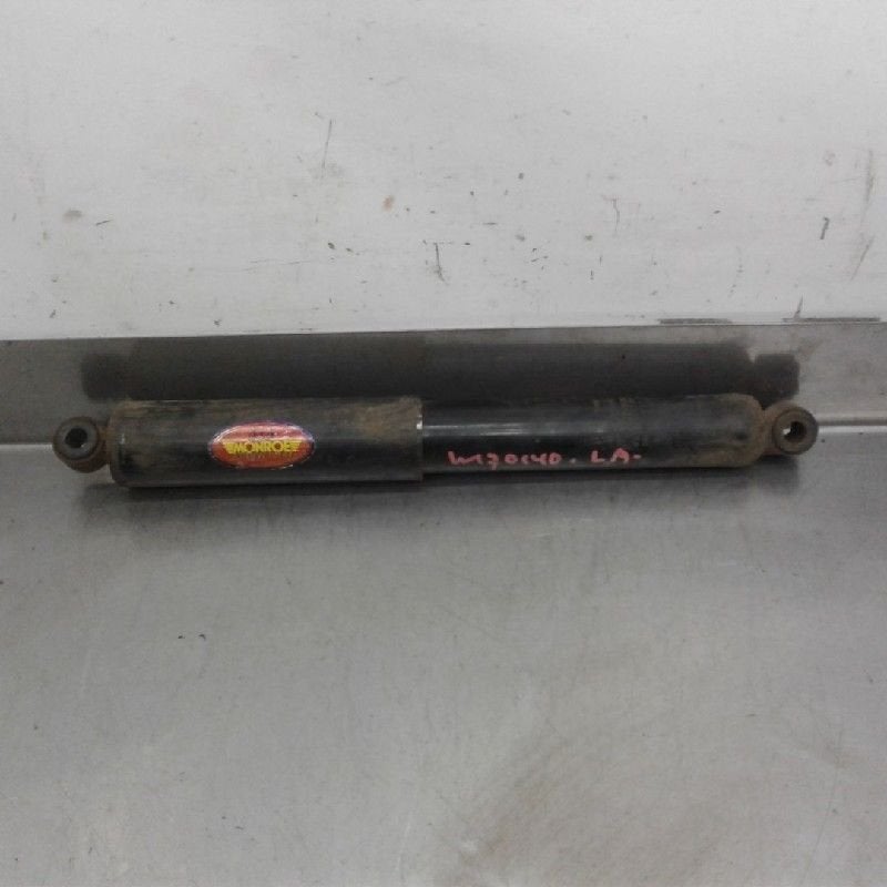 SCHOKBREKER LINKS ACHTER Mitsubishi L-200 (01-1986/12-2015), Auto-onderdelen, Ophanging en Onderstel, Mitsubishi, Gebruikt