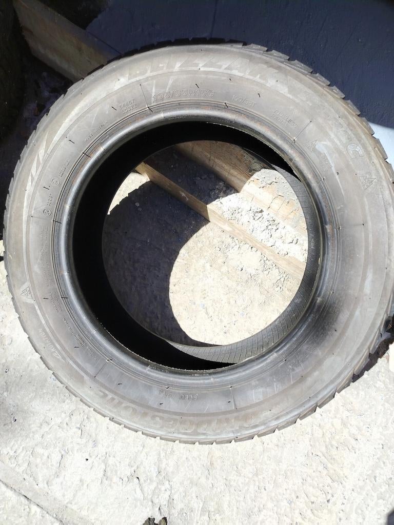 4 pneus brigestone 195 65 16 c pneu renforcer camionnettes, Autos : Pièces & Accessoires, 16 pouces, Véhicule utilitaire, Pneu(s)