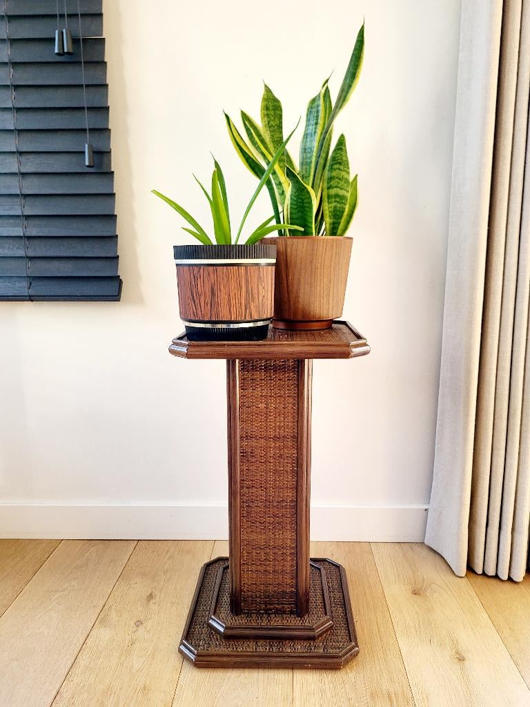 rotan zuil of piédestal, Ophalen