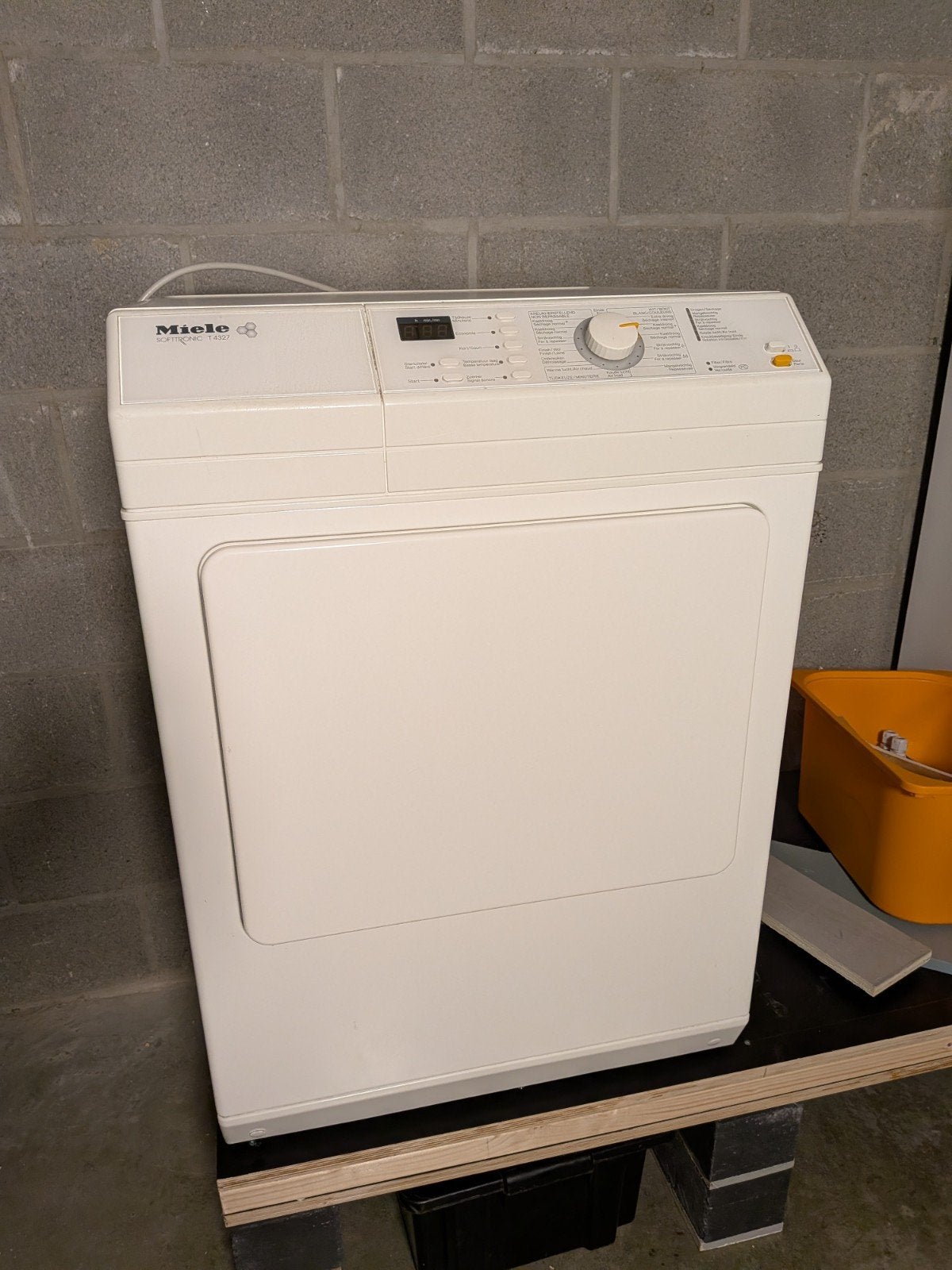Miele droogkast met luchtafvoer naar buiten, Enlèvement, Évacuation d'air