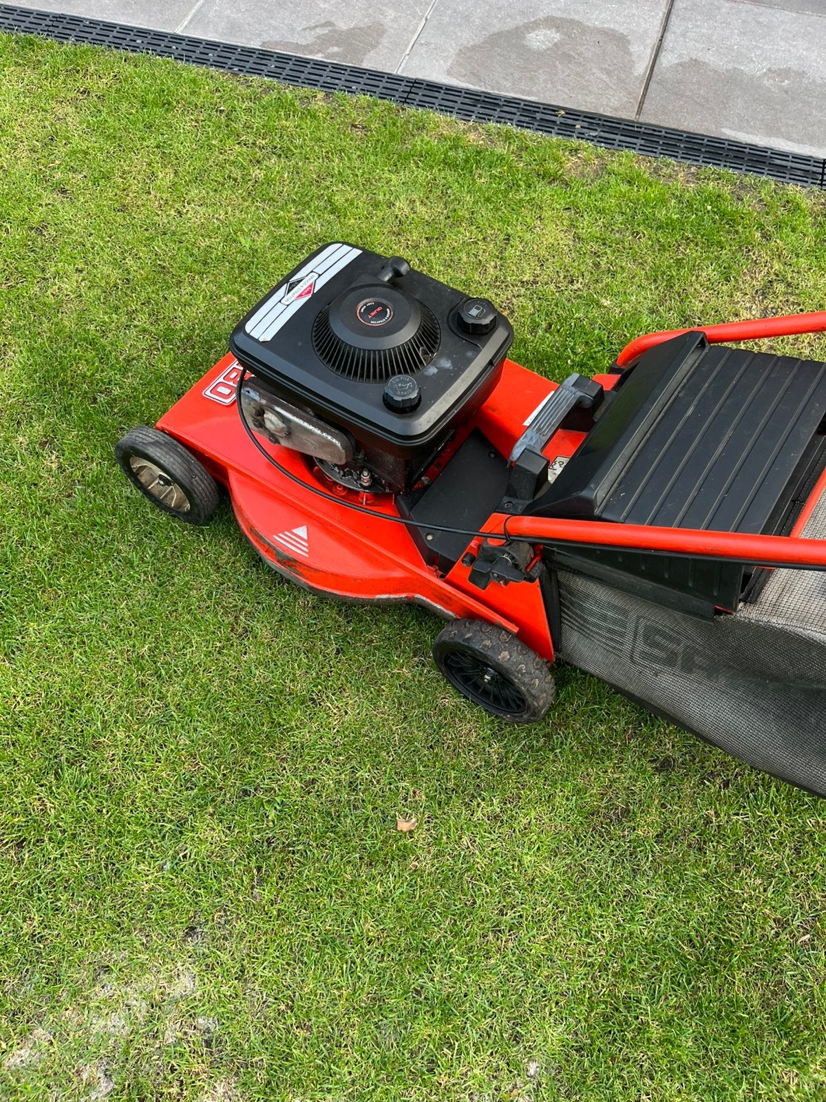 GEZOCHT : Tuinmachines - Grasmaaier - Bosmaaier.., Ophalen, Gebruikt, Benzine-grasmaaier