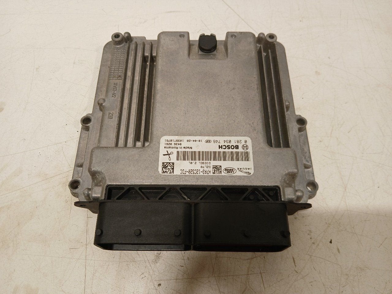 Computer motormanagement Jaguar XE, Onderdelen@venauto.nl, Van der Ven Autorecycling B.V., Gebruikt, Ettenseweg 76, 4706 PB Roosendaal, The Netherlands