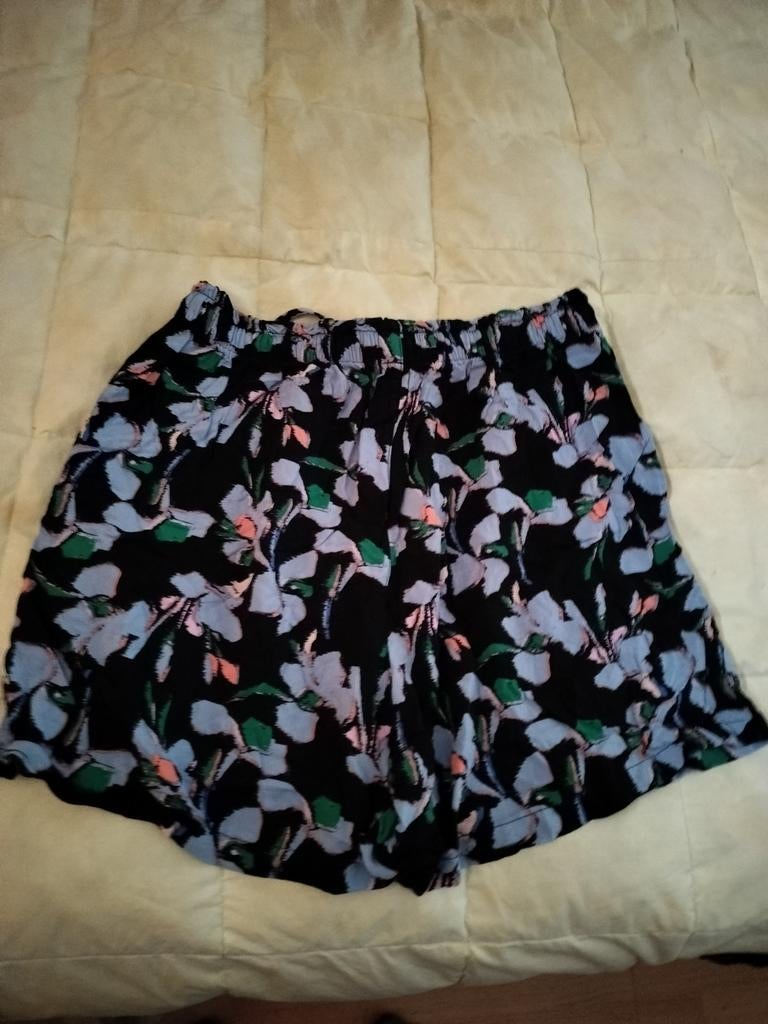 Short vrouwen, Ophalen, Maat 46/48 (XL) of groter