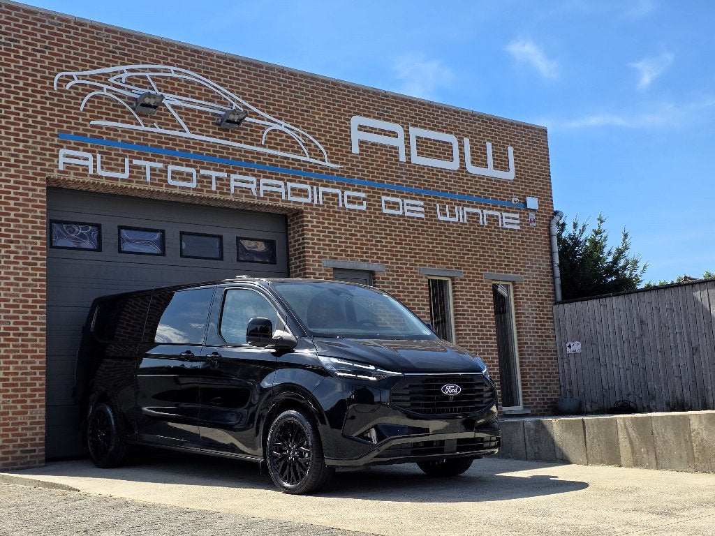 Ford Transit Custom PHEV 227 PK - Dub Cab 6ZIT - NIEUW 0KM, Auto's, Bestelwagens en Lichte vracht, Stof, Zwart, Bedrijf, 6 zetels