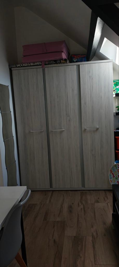 Kleerkast tiener, Huis en Inrichting, Slaapkamer | Complete slaapkamers, Ophalen