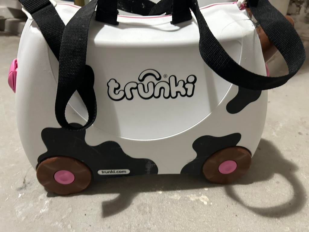 Vaise trunki vache, Enlèvement, Comme neuf