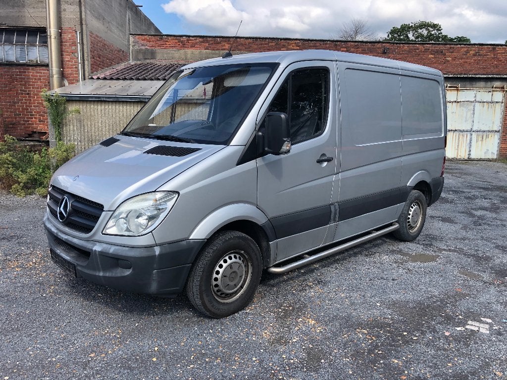 Mercedes sprinter 210 Cdi Automaat, Auto's, Automaat, Euro 5, 4 cilinders, 2000 kg