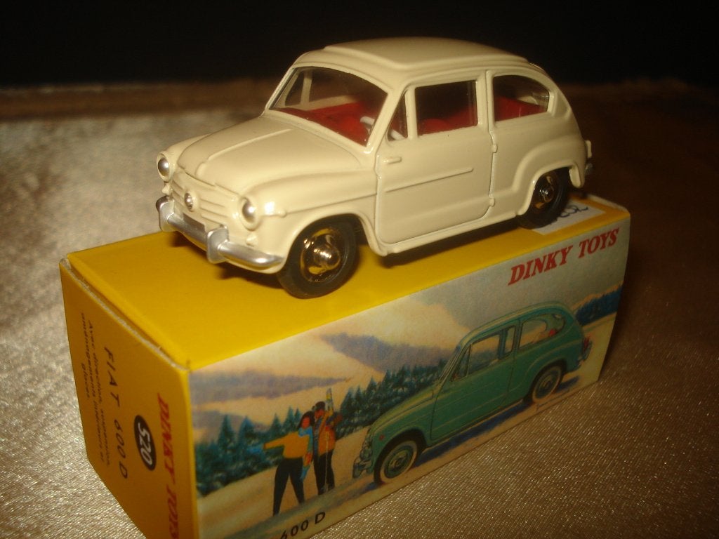 DINKY TOYS Fiat 600D Réédition + Boîte, Enlèvement ou Envoi, Neuf, Voiture, Dinky Toys