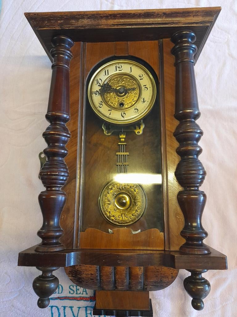 Horloge régulateur mi siècle passé à restaurer., Antiquités & Art, Antiquités | Horloges, Enlèvement