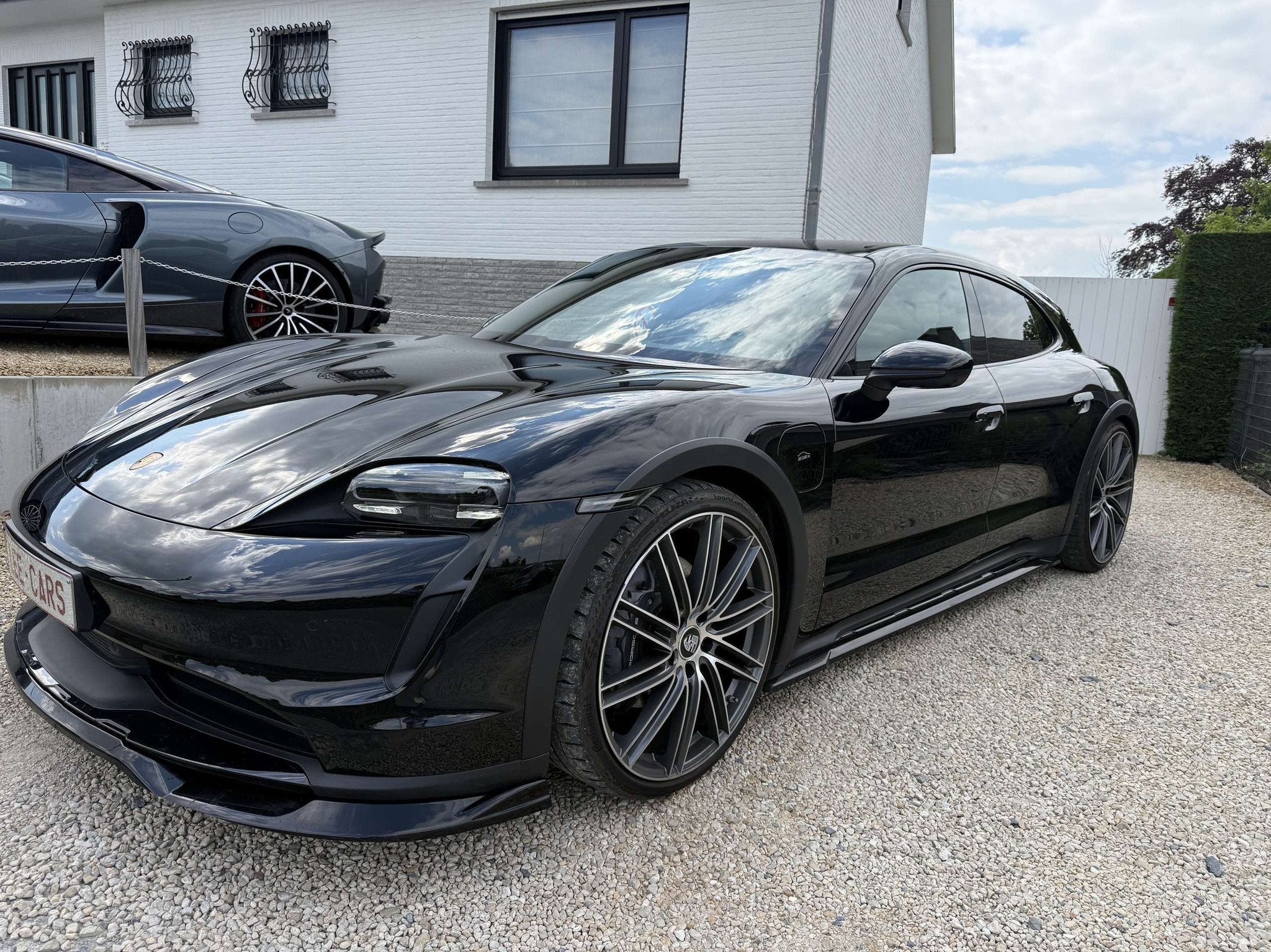 Porsche Taycan 4 CROSS TURISMO ALLE OPTIES 65000 (bj 2023), Auto's, Automaat, 478 km, Gebruikt, https://public.car-pass.be/vhr/8b26e350-05a5-4fdf-a5fa-1440e913c9f8