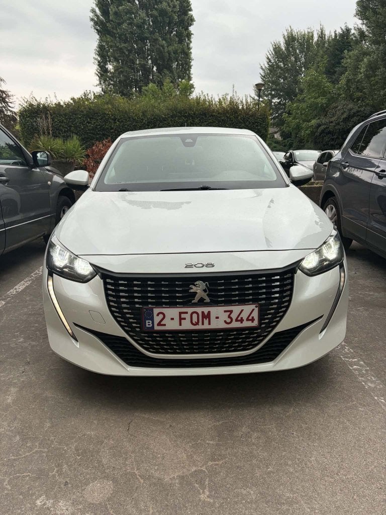 Peugeot 208 1.5 BlueHDi Style A ADAPTER - 2021, 75 kW, Achat, Euro 6, Noir
