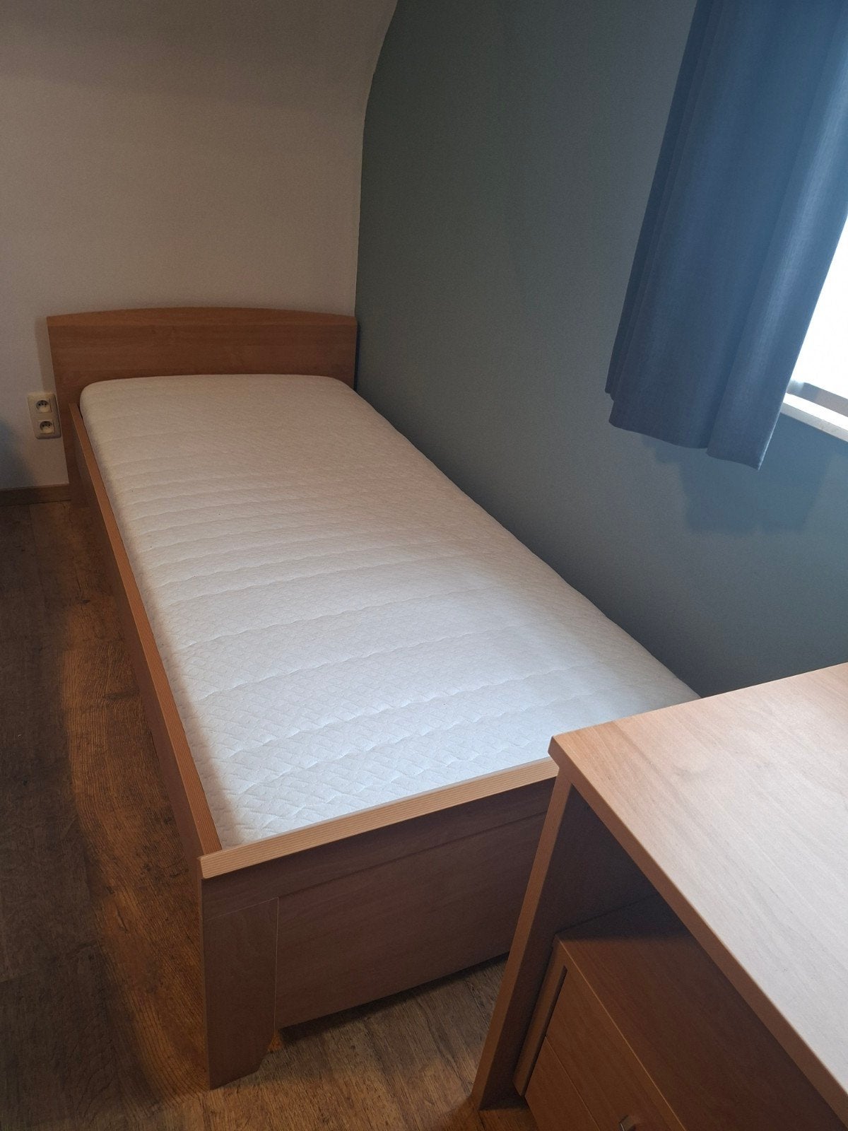 1 persoon slaapkamer, Ophalen, Gebruikt, 90 cm, Eenpersoons
