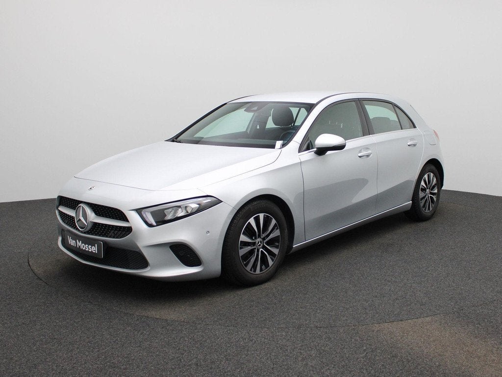 Mercedes-Benz A-Klasse A 180 d Business Line Camera | PDC V+, Auto's, 745 kg, Gebruikt, Zwart, 4 cilinders