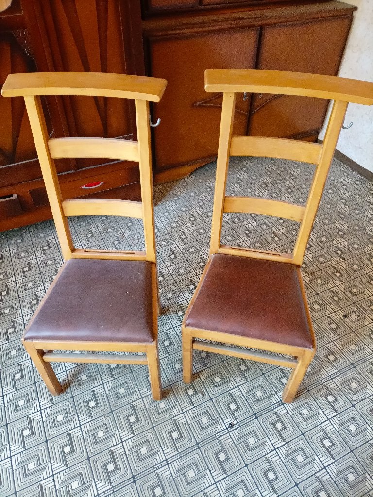 kerkstoel, Maison & Meubles, Chaises, Enlèvement, Utilisé, Rouge, Bois
