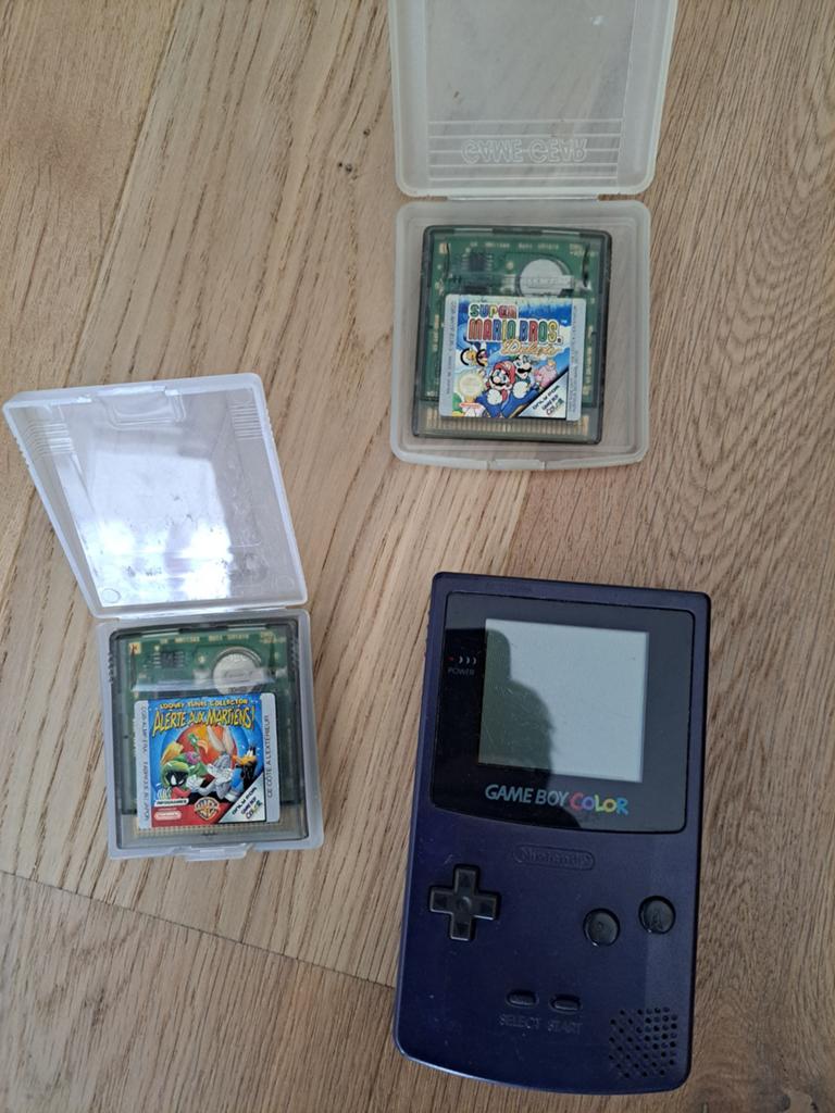 Gameboy Color + 3 games, Games en Spelcomputers, Ophalen of Verzenden, Gebruikt, Game Boy Color, Met games