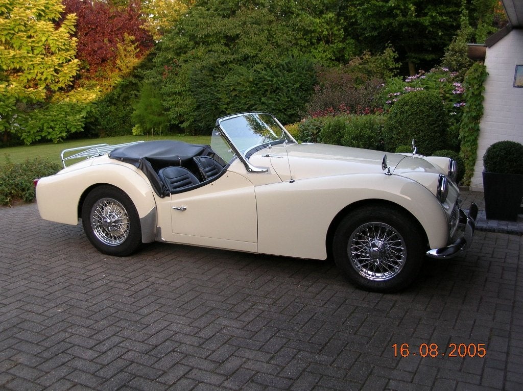 oldtimer sportwagen cabrio, Auto's, Achterwielaandrijving, Zwart, Cabriolet, Triumph