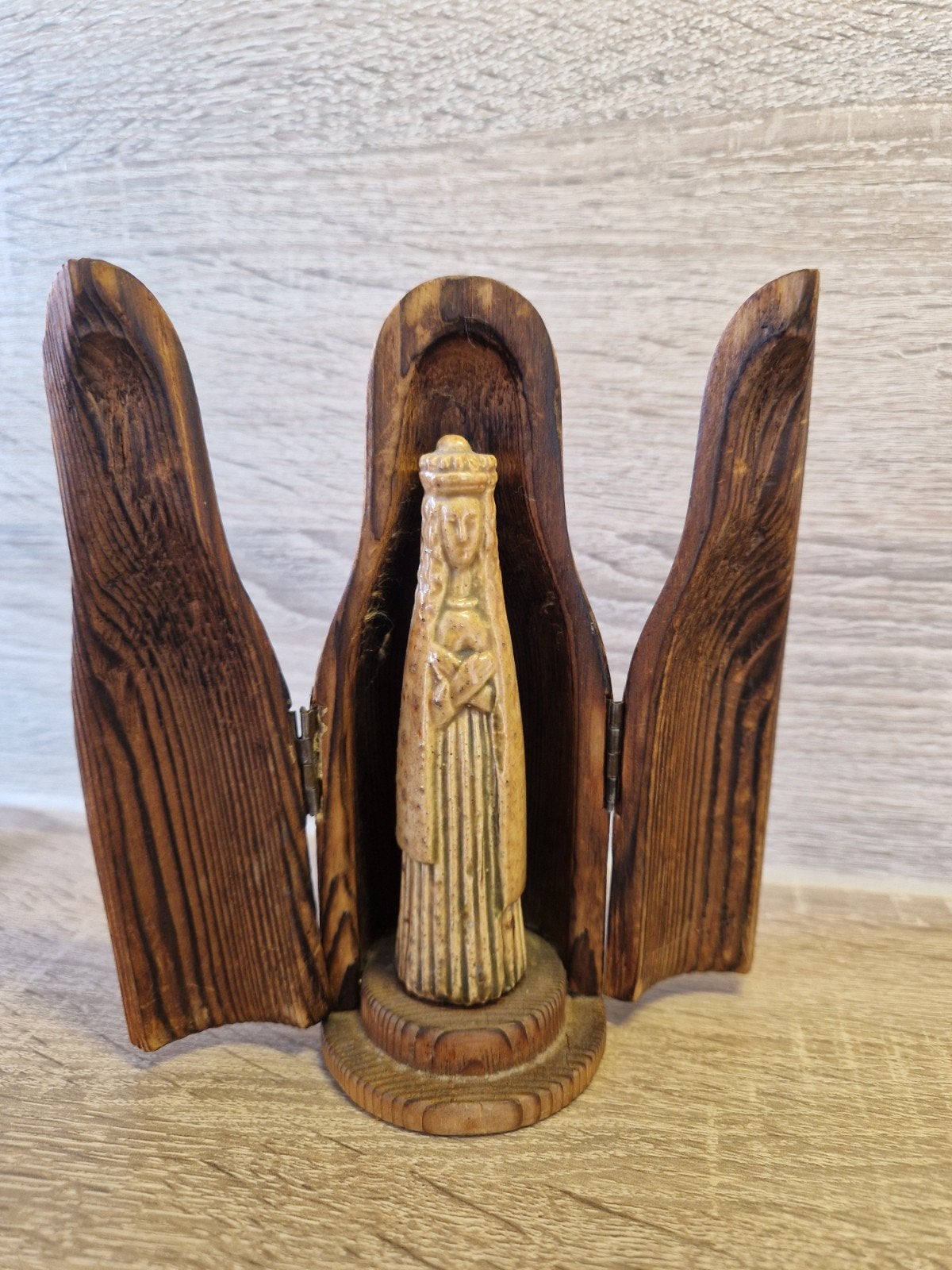 Vintage houten Maria drieluik – Miniatuur reisaltaar, Huis en Inrichting, Woonaccessoires | Overige, Ophalen of Verzenden, Vintage