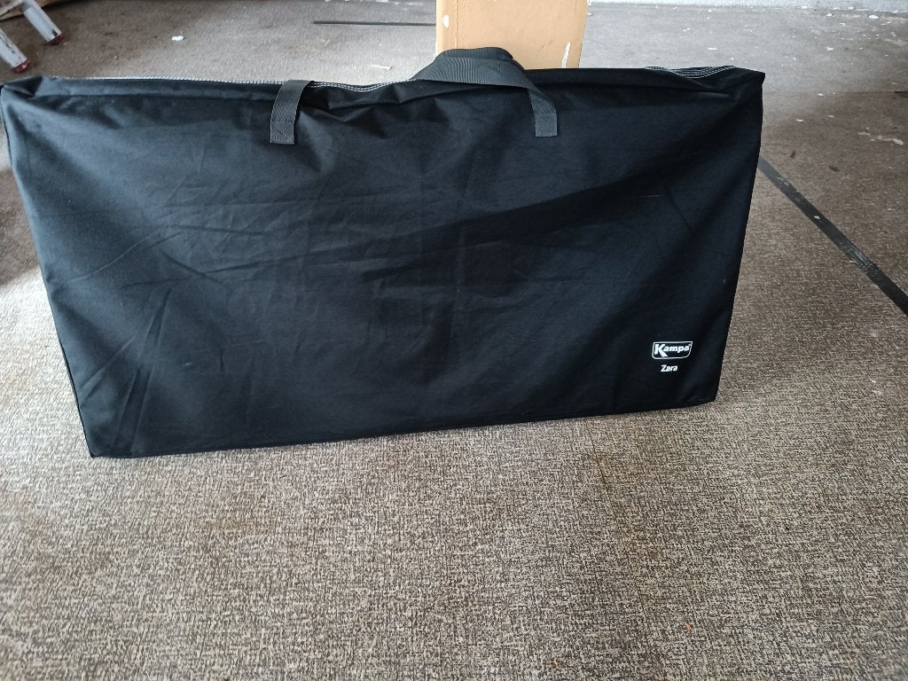 kampa zara kast voor camper of caravan, Enlèvement, Comme neuf