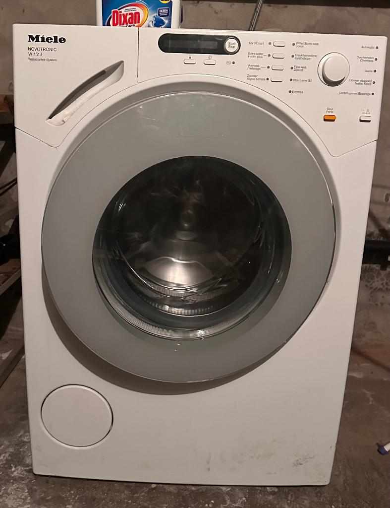 Wasmachine Miele novotronic 1513, Elektronische apparatuur, Wasmachines, Ophalen, 1200 tot 1600 toeren, Gebruikt, 4 tot 6 kg