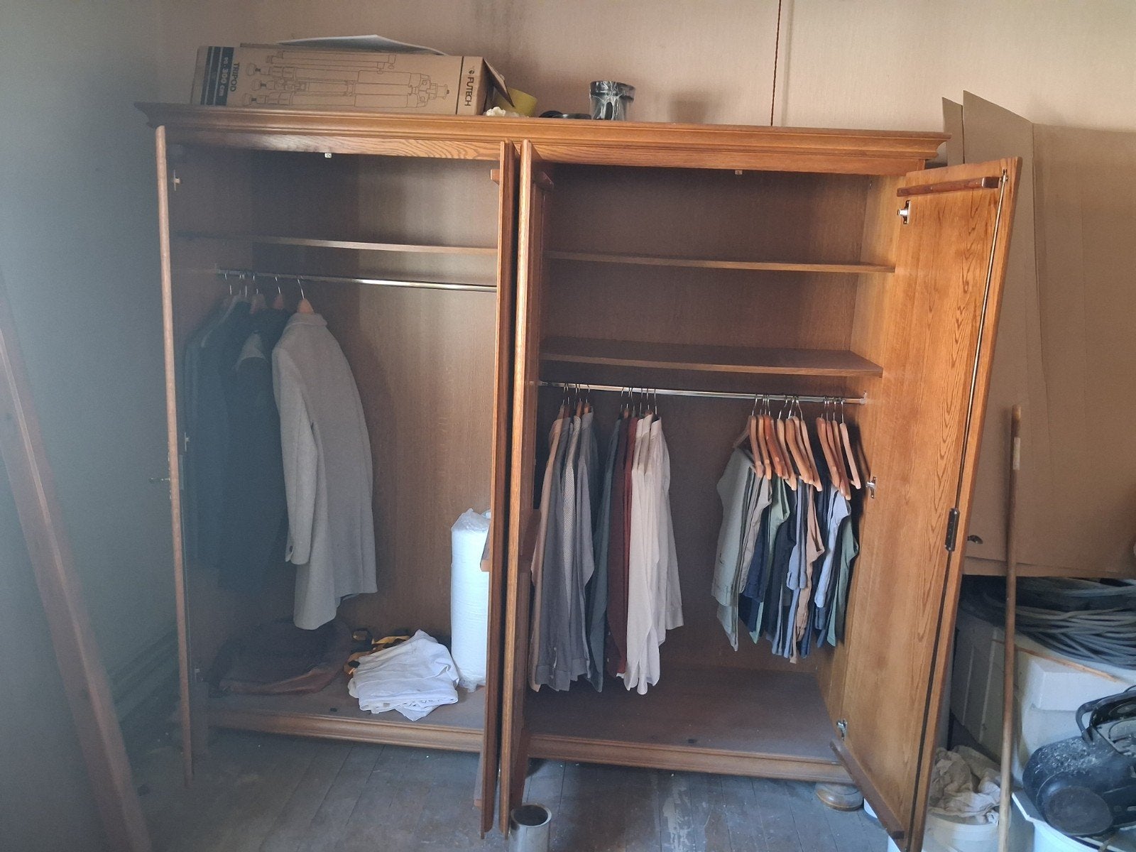 Kleerkast, Huis en Inrichting, Ophalen