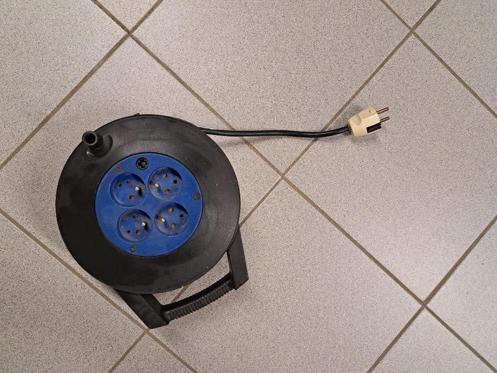 Elektriciteitskabel, Doe-het-zelf en Bouw, Elektriciteit en Kabels, Ophalen, Gebruikt, Brennenstuhl
