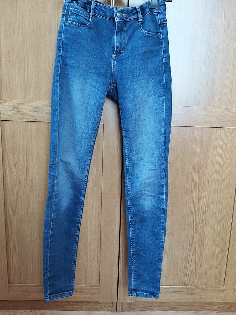 Esprit 14 jaar oud blauwe vervaagde jeans in goede staat, Broek, Gebruikt, Meisje, Ophalen of Verzenden