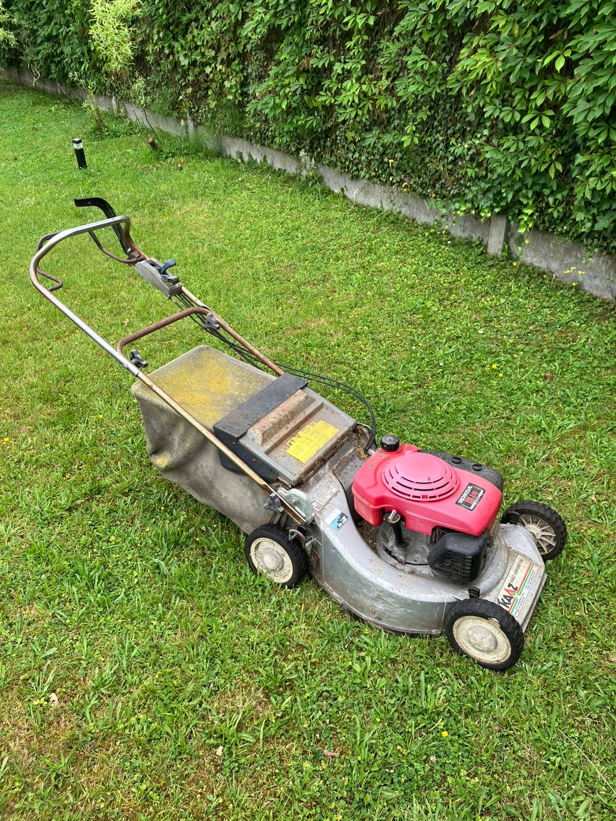 HONDA 5.5 défectueux, Jardin & Terrasse, Enlèvement, Utilisé, Tondeuses à gazon à essence, Vitesses