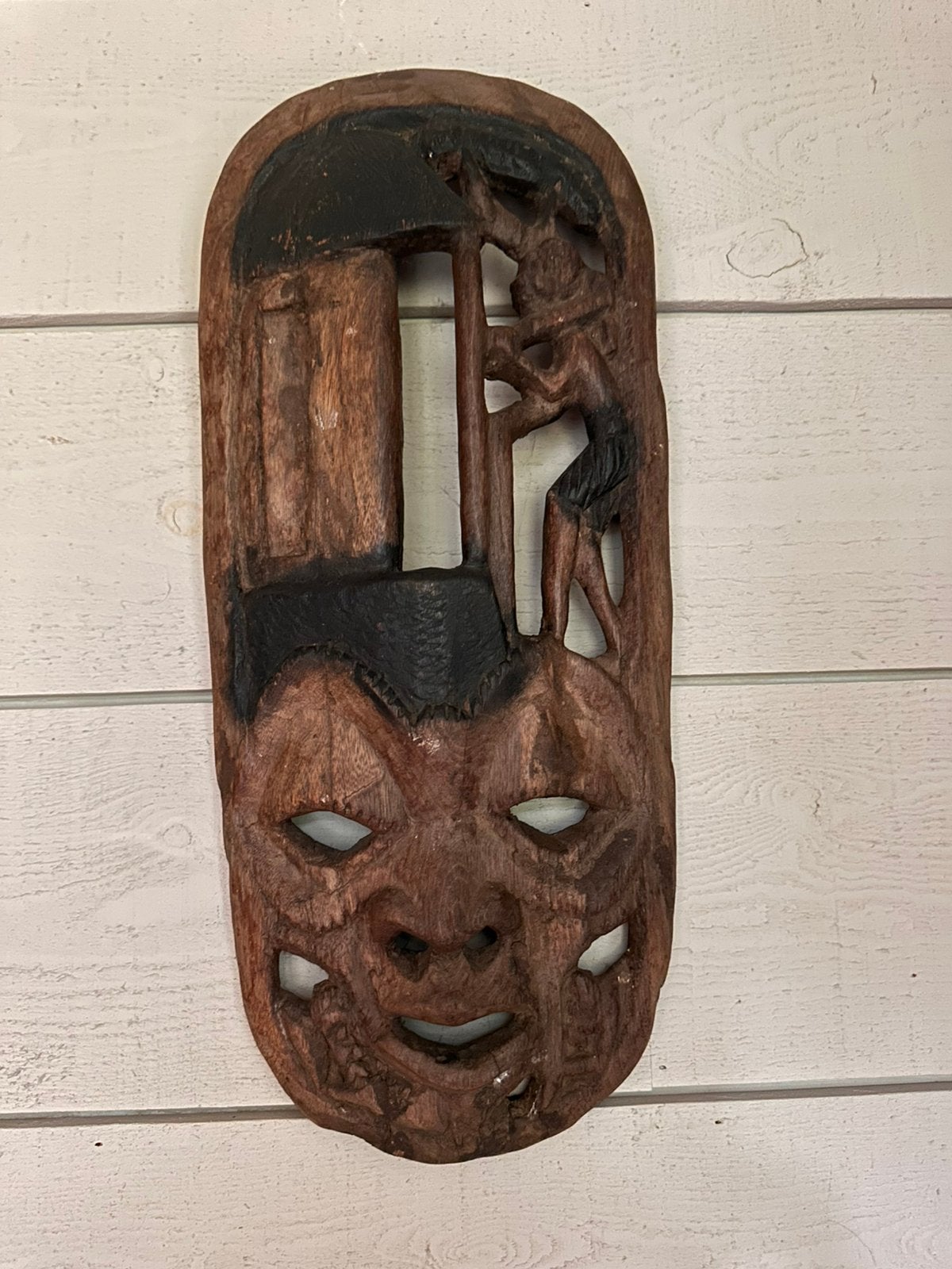 Ancien masque africain en bois, Enlèvement ou Envoi