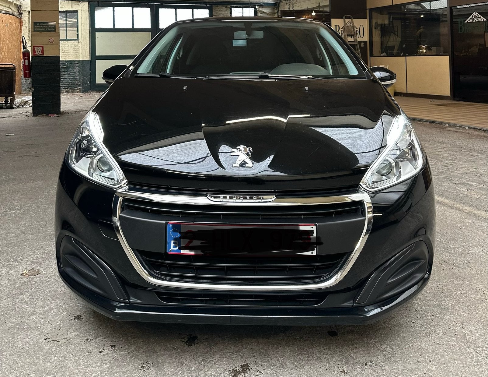 Peugeot 208 - Essence, Autos, Peugeot, Achat, Euro 6, Boîte manuelle, Noir