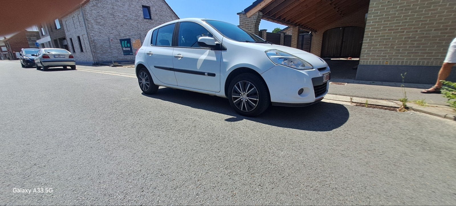 Renault Clio 2011 jaar 50000km, Euro 5, Stof, 4 cilinders, Wit