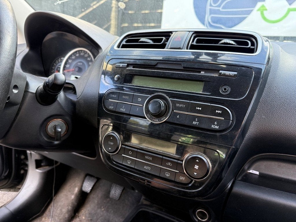 RADIO Mitsubishi Space Star (A0) (01-2012/-) (|8701A799XB|), Gebruikt, Info@mitsubishi-motors.de, MITSUBISHI, Mitsubishi