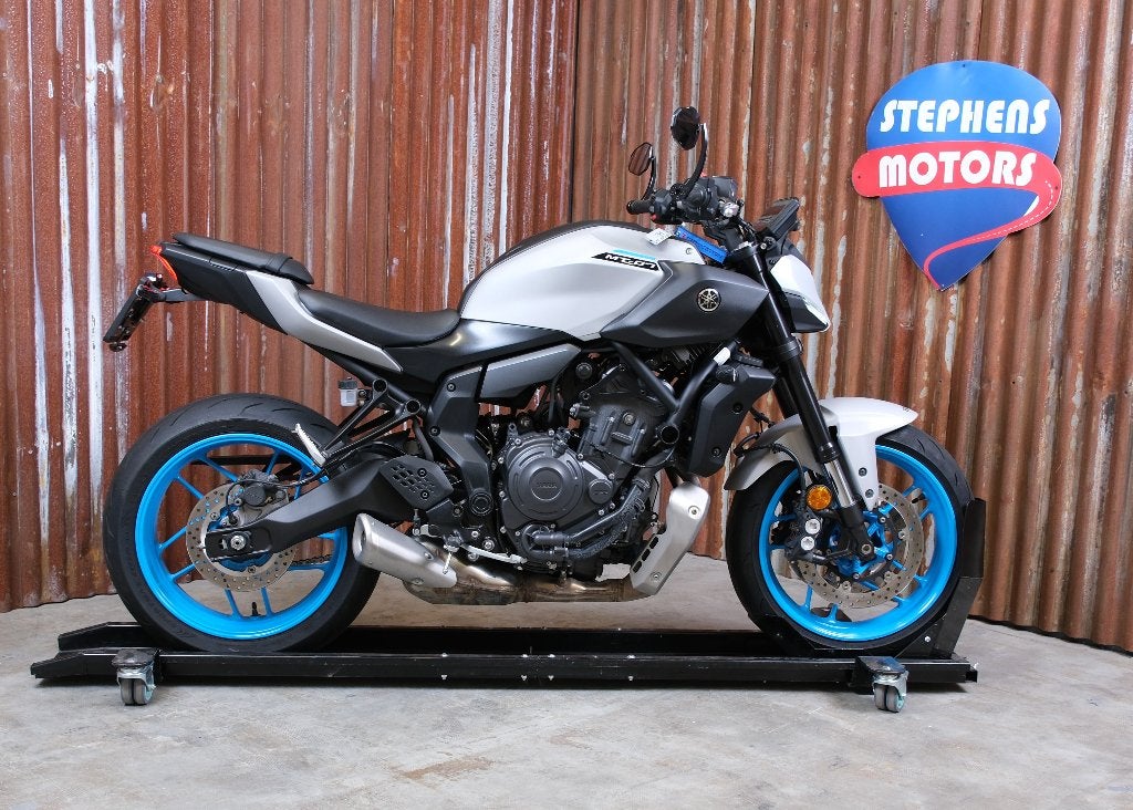 Tempête de verglas Yamaha MT 07 35 kW, Motos, Entreprise, Occasion, ABS, 2 cylindres