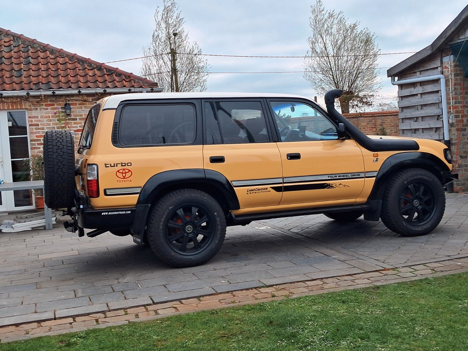Ik ZOEK een compleet airco systeem Landcruiser 80, Auto-onderdelen, Ophalen, Gebruikt, Toyota
