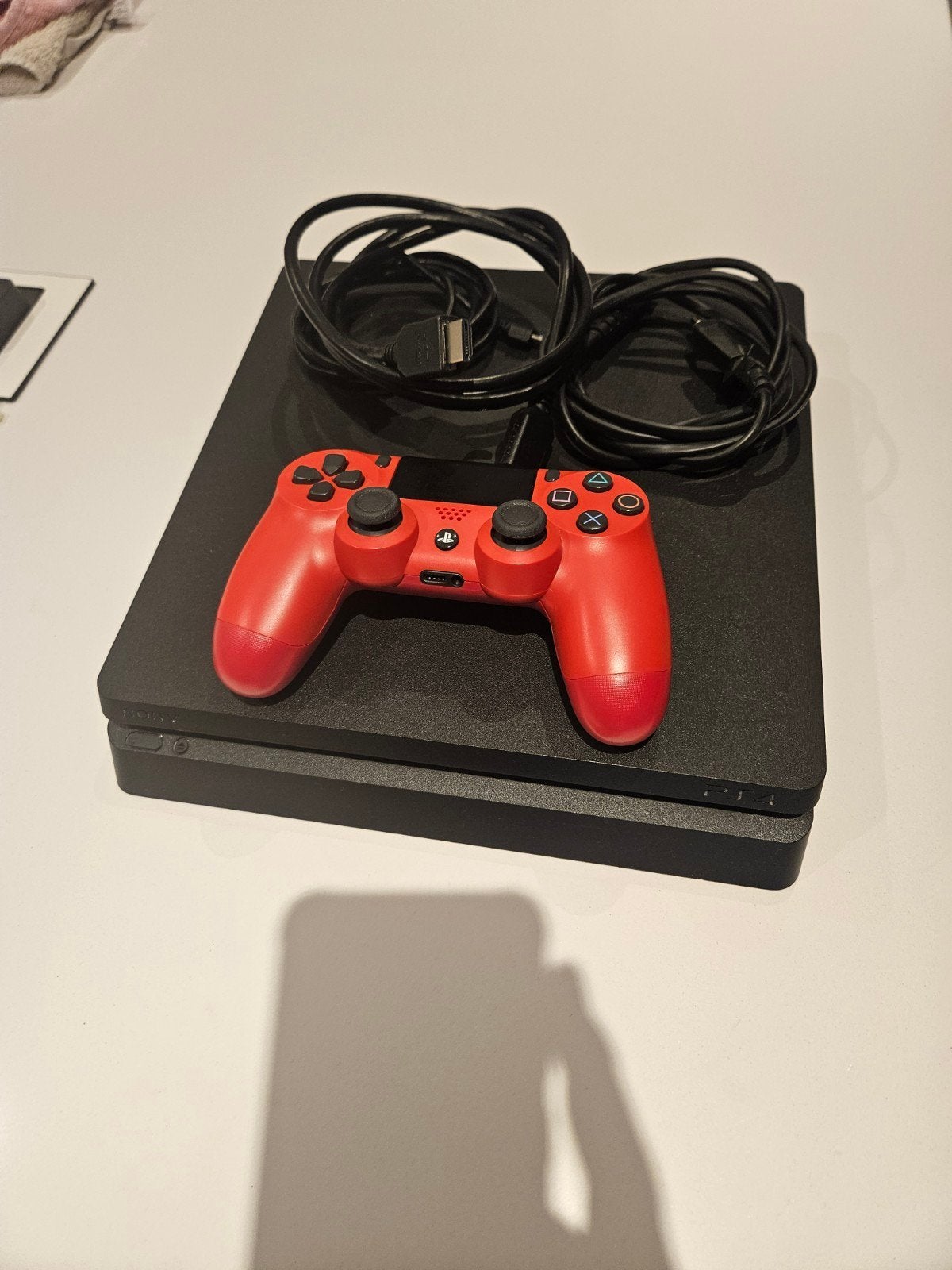 PS4 Slim 500GB + Controller, Consoles de jeu & Jeux vidéo, Consoles de jeu | Sony PlayStation 4, 500 GB, Enlèvement ou Envoi, Avec 1 manette