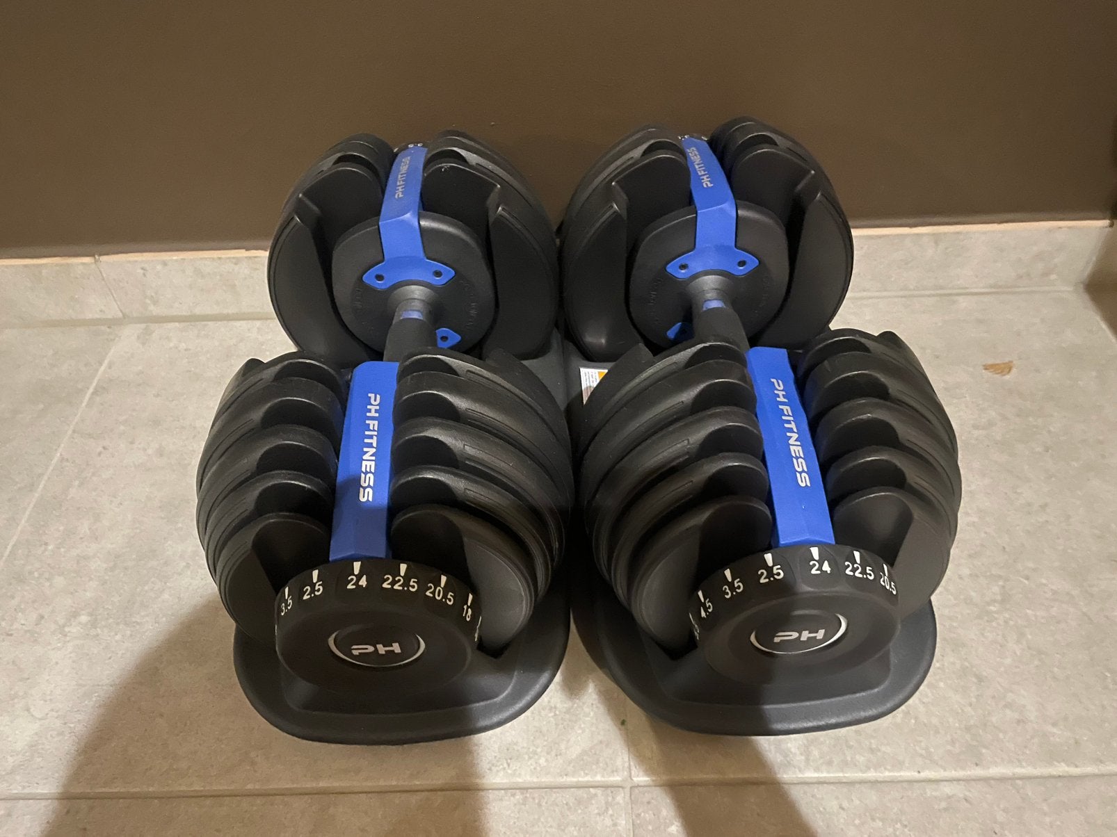 Verstelbare dumbells 2x24 kg, Sport en Fitness, Ophalen, Zo goed als nieuw