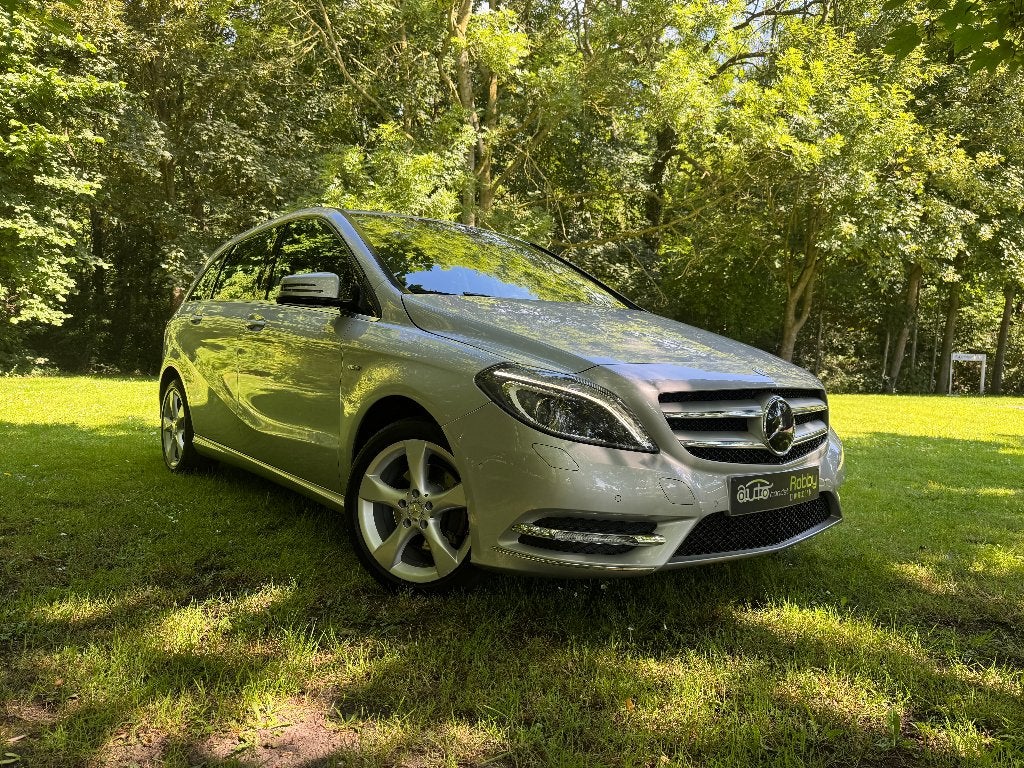 MERCEDES B 180 - BENZINE - GARANTIE -, Euro 5, Monovolume, https://public.car-pass.be/vhr/69bf2142-3220-4011-98a1-c6b11ecb943a