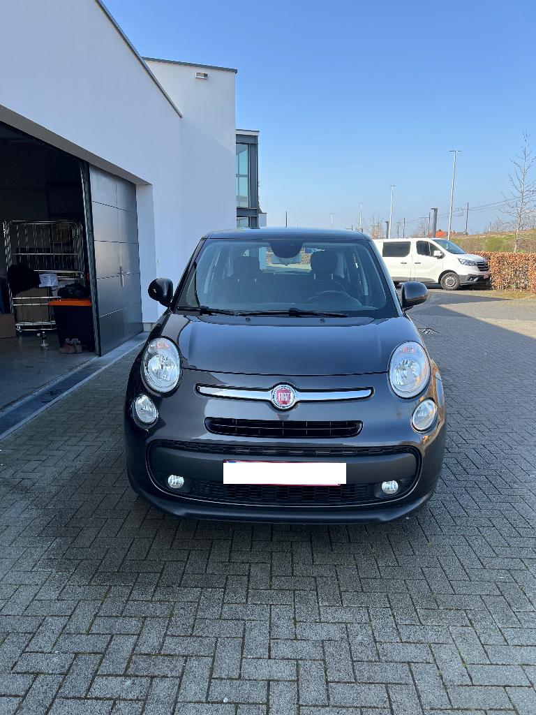 Fiat 500L Lounge - benzine - 106.000 km, Autos, Argent ou Gris, Achat, Euro 6, Boîte manuelle
