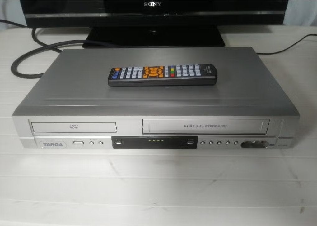 Lecteur DVD/enregistreur vidéo VHS Targa DPV-5500X comme LG, Enlèvement ou Envoi, Comme neuf, Lecteur ou enregistreur VHS