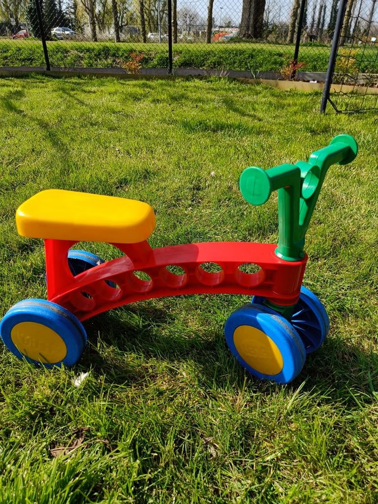 Lena loopfiets, Enfants & Bébés, Jouets | Extérieur | Véhicules & Draisiennes, Enlèvement, Vélo d'équilibre