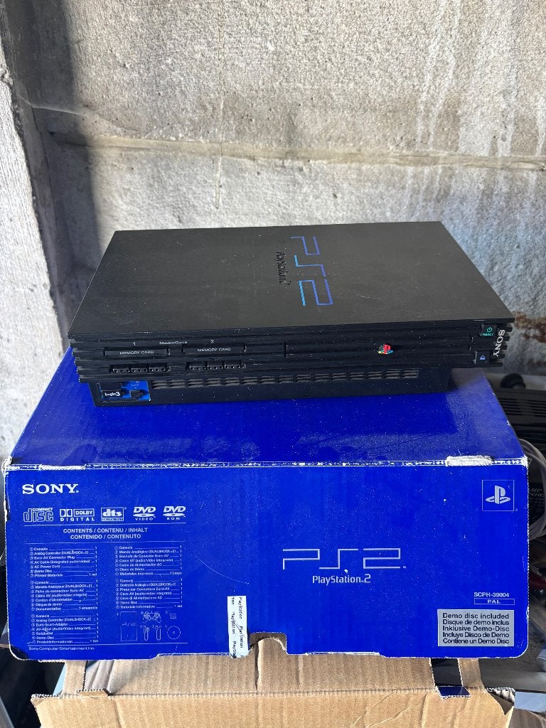 Playstation 2, Games en Spelcomputers, Spelcomputers | Sony PlayStation 2, Ophalen, Zwart, Zo goed als nieuw, Met geheugenkaart