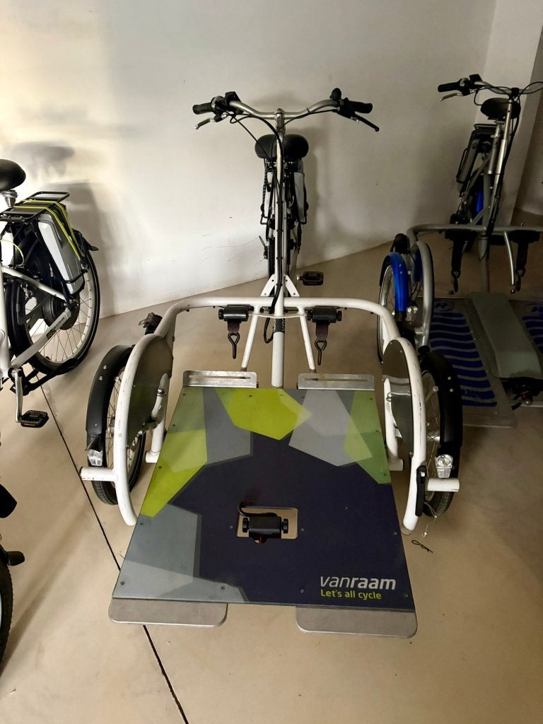 Vélo en fauteuil roulant VeloPlus van Raam non partageable, Enlèvement, Comme neuf, Veloplus 2 van raam