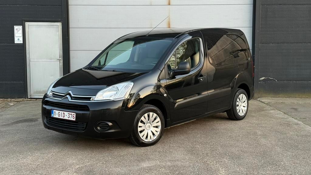 Citroën Berlingo 1.6 HDi * Climatisation * 3 places* 94500km, Euro 5, Entreprise, 3 places, Entretenue par le concessionnaire