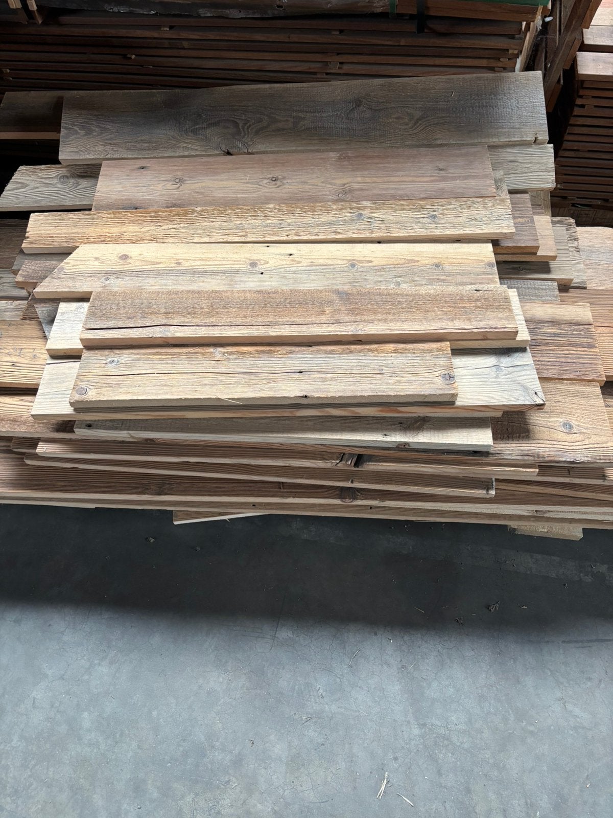 Korte lengtes barnwood, Doe-het-zelf en Bouw, Hout en Planken, Ophalen, Gebruikt, Minder dan 25 mm, Grenen