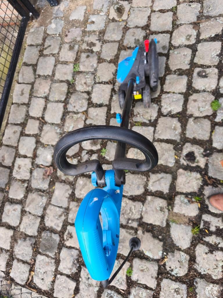 Electrische kantensnijder 35 euro, Tuin en Terras, Grastrimmers, Ophalen, Gebruikt, Elektrisch